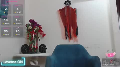 Snapshot of liambrown09 chatting on October 20, 7:17 pm Liam  online show from October 20, 7:17 pm