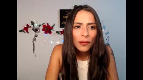 Snapshot of liamiler01_ chatting on December 5, 1:25 am Lia Miller online show from December 5, 1:25 am