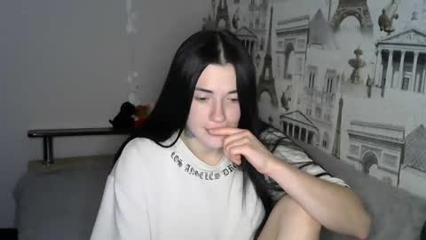Snapshot of liana_diva chatting on December 23, 10:44 pm liana_diva online show from December 23, 10:44 pm