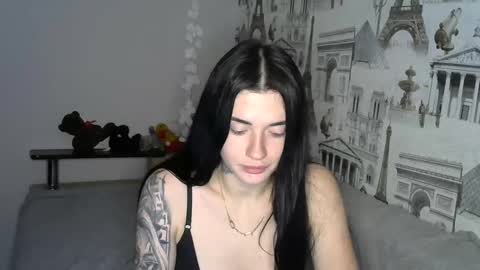 Snapshot of liana_diva chatting on January 5, 2:38 am liana_diva online show from January 5, 2:38 am