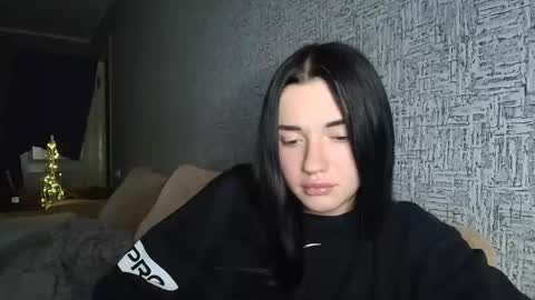 liana_diva online show from December 19, 7:17 pm