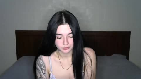 Snapshot of liana_diva chatting on January 14, 10:44 pm liana_diva online show from January 14, 10:44 pm