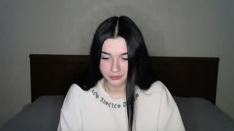 Snapshot of liana_diva chatting on February 2, 10:39 pm liana_diva online show from February 2, 10:39 pm