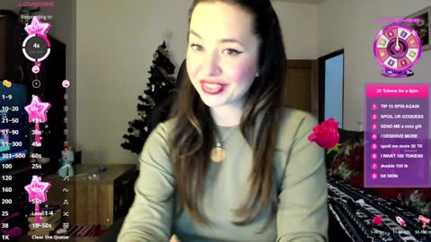 LiaQuinn online show from February 3, 3:17 pm