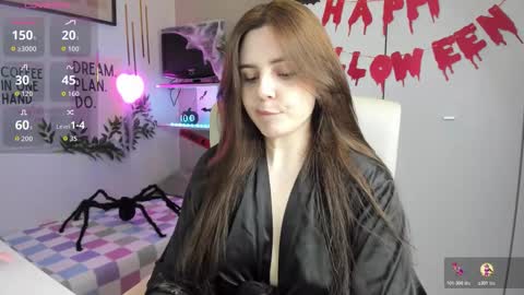 Snapshot of liawoow chatting on October 29, 2:53 pm Lia online show from October 29, 2:53 pm