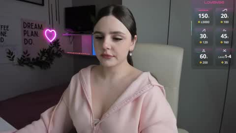 Snapshot of liawoow chatting on October 4, 1:39 pm Lia online show from October 4, 1:39 pm