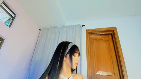 Valentina Hall online show from February 13, 11:45 am