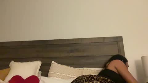 lick_booty69 online show from September 30, 6:30 am