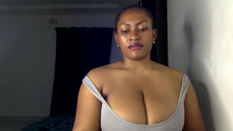 Snapshot of lick_my_pussyyy226651 chatting on September 23, 10:41 pm caira online show from September 23, 10:41 pm
