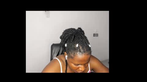 Snapshot of lick_pussyjuice chatting on February 19, 2:12 am kimani online show from February 19, 2:12 am