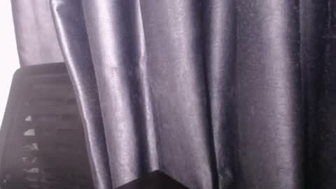 Snapshot of lick_pussyjuice chatting on February 4, 8:17 pm kimani online show from February 4, 8:17 pm