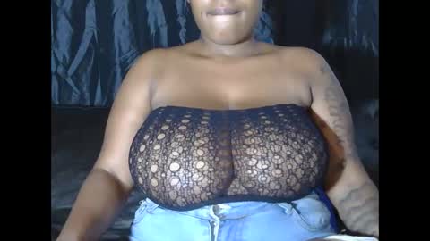 Snapshot of lickabletash98 chatting on December 31, 4:14 pm lickabletash98 online show from December 31, 4:14 pm