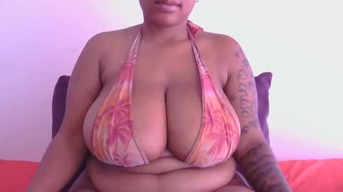 Snapshot of lickabletash98 chatting on March 6, 6:19 am lickabletash98 online show from March 6, 6:19 am