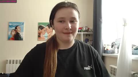 Snapshot of light_lunaa chatting on March 7, 9:18 am light_lunaa online show from March 7, 9:18 am