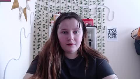 Snapshot of light_lunaa chatting on January 28, 9:19 am light_lunaa online show from January 28, 9:19 am