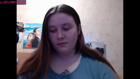 Snapshot of light_lunaa chatting on December 4, 2:37 pm light_lunaa online show from December 4, 2:37 pm