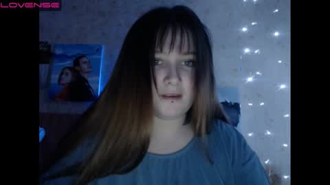 Snapshot of light_lunaa chatting on December 12, 10:02 am light_lunaa online show from December 12, 10:02 am