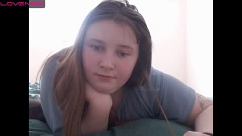 Snapshot of light_lunaa chatting on January 5, 8:22 am light_lunaa online show from January 5, 8:22 am