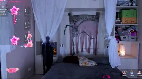 Snapshot of liiavega chatting on October 28, 11:49 am         online show from October 28, 11:49 am