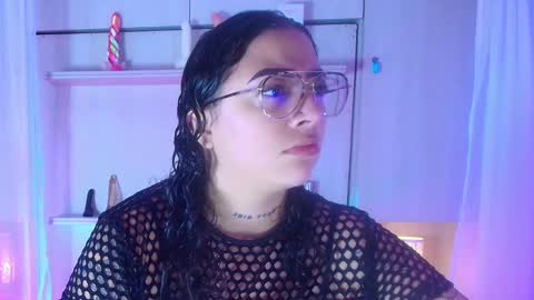 Snapshot of liiavega chatting on September 25, 11:53 am         online show from September 25, 11:53 am