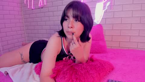 LIILY online show from December 25, 8:17 pm