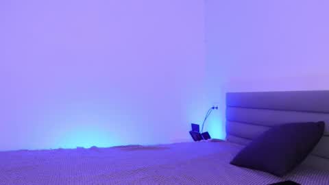 liimeee online show from September 30, 5:02 am