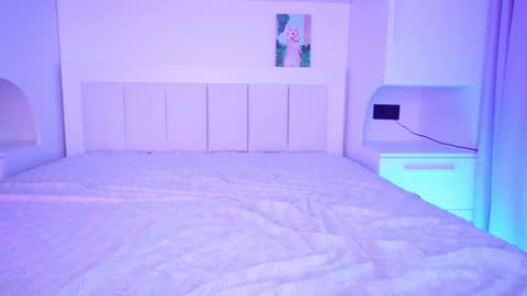 liimeee online show from October 25, 4:53 am