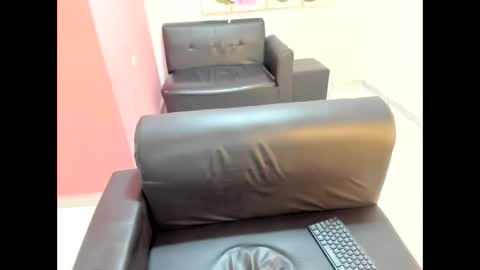 liindack online show from September 13, 8:33 am