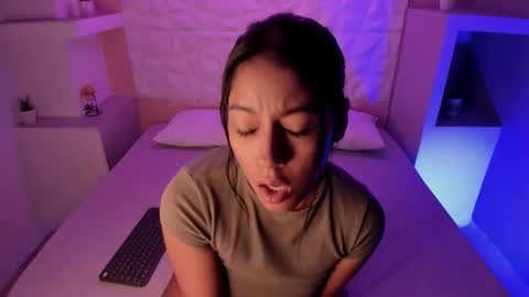 LiizJones online show from October 7, 6:12 pm