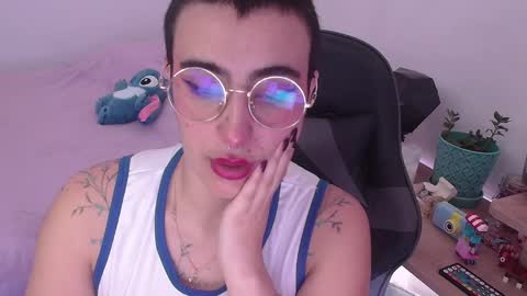 im MIA  -- MY OF is catsito3 online show from March 7, 4:35 am
