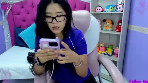 Lili Cey online show from February 7, 2:47 pm
