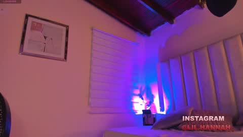 Hanna online show from December 23, 11:47 am
