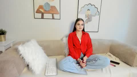 Emma online show from October 2, 2:49 am