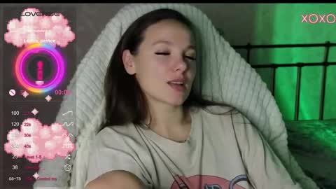 little moon online show from December 2, 4:51 pm