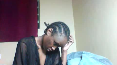 Snapshot of lil_miss9 chatting on September 16, 9:56 pm Lil miss online show from September 16, 9:56 pm