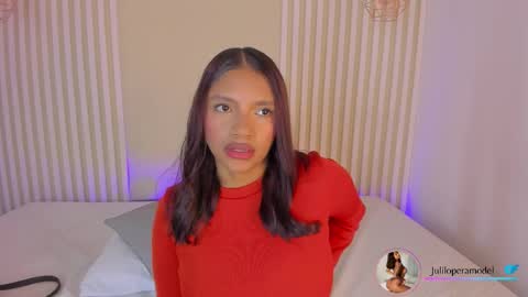 L I L A   online show from November 14, 4:12 am