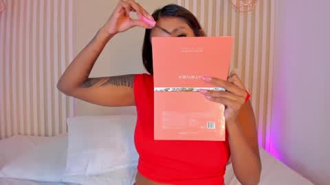 Snapshot of lila_cohen chatting on January 29, 7:43 pm L I L A online show from January 29, 7:43 pm