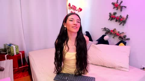 Lila online show from December 23, 7:52 pm