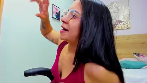 Snapshot of lila_foox chatting on March 9, 5:28 pm LILA online show from March 9, 5:28 pm