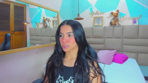 Snapshot of lila_foox chatting on December 28, 7:22 pm LILA online show from December 28, 7:22 pm