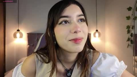 lila_min online show from September 29, 1:49 pm