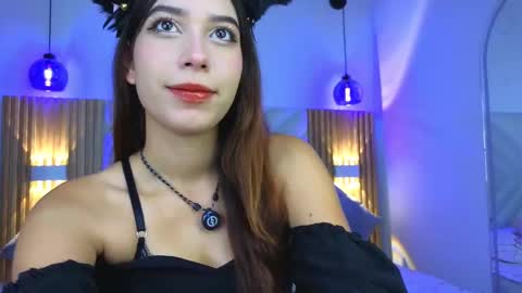 lila_min online show from November 3, 1:59 pm