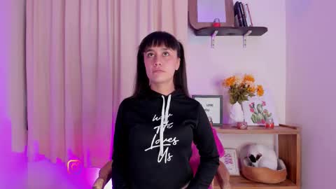 Snapshot of lila_rush_ chatting on October 27, 10:37 pm Lila online show from October 27, 10:37 pm