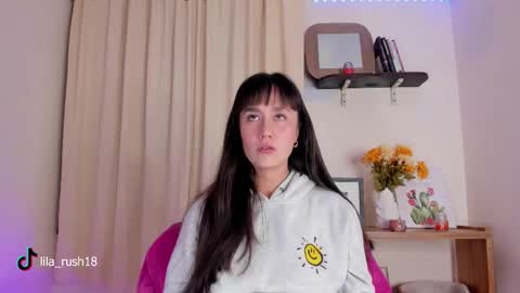 Snapshot of lila_rush_ chatting on October 28, 11:42 pm Lila online show from October 28, 11:42 pm