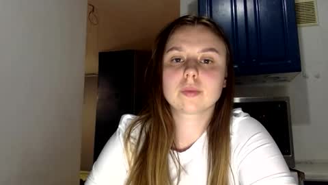 Lily online show from September 11, 6:19 pm