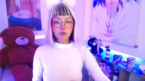 lilcandy19 online show from September 17, 12:25 pm