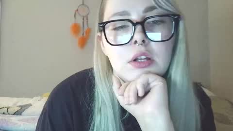 emily ryanson online show from November 25, 9:59 pm