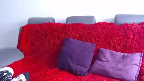 lilieth online show from October 15, 5:59 pm