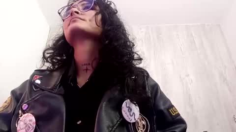 Snapshot of lili_clan chatting on September 20, 12:47 pm lili_clan online show from September 20, 12:47 pm