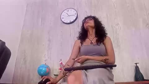 Snapshot of lili_clan chatting on September 23, 4:16 pm lili_clan online show from September 23, 4:16 pm